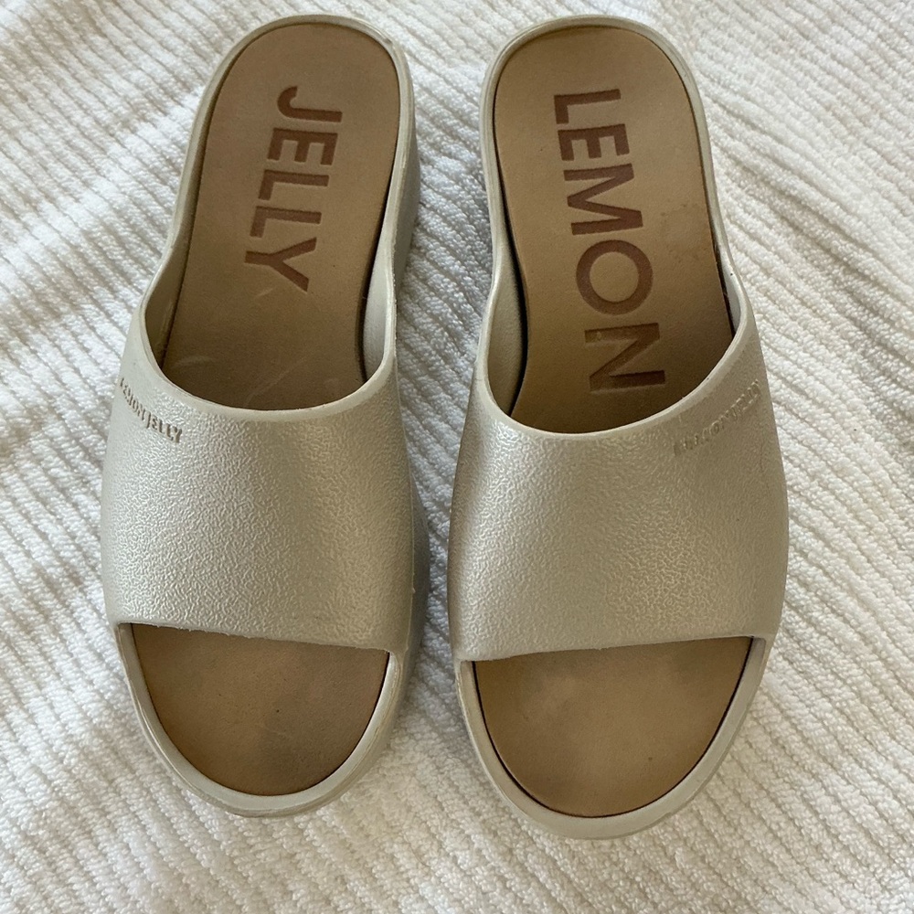 Jelly Lemon Women's Mules - Tan
